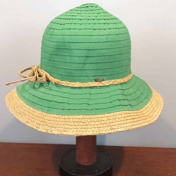 Scala Collection Green Straw Floppy Bucket Sun Hat - Picture 1 of 6